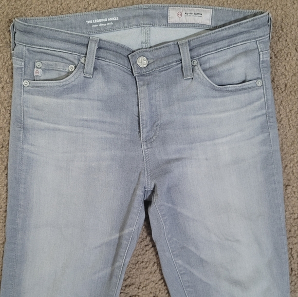 AG Legging Skinny Jean Size 27 light grey with Frayed Leg. Excellent Condition - Picture 15 of 16